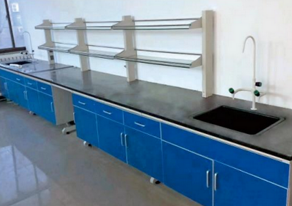 河南实验室实木实验台防潮的常见误区有哪些？