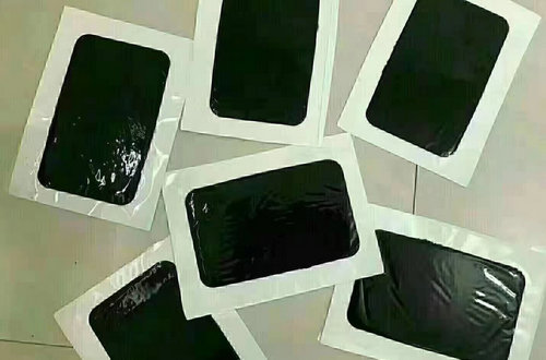 河南贴膏药的粘贴性能会随着时间推移而下降吗？